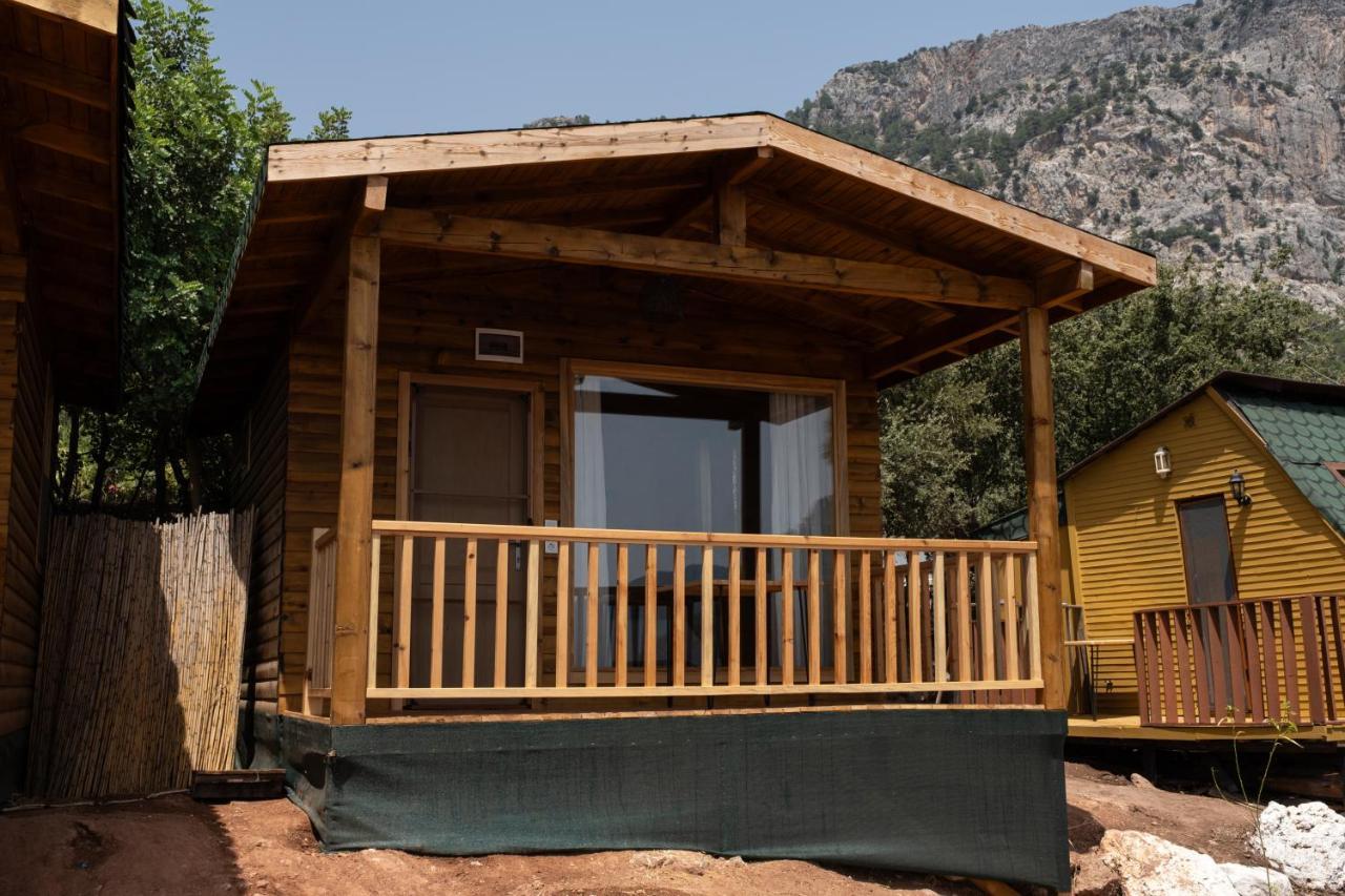 法拉尔雅 Goat Bungalow And Camping酒店 外观 照片